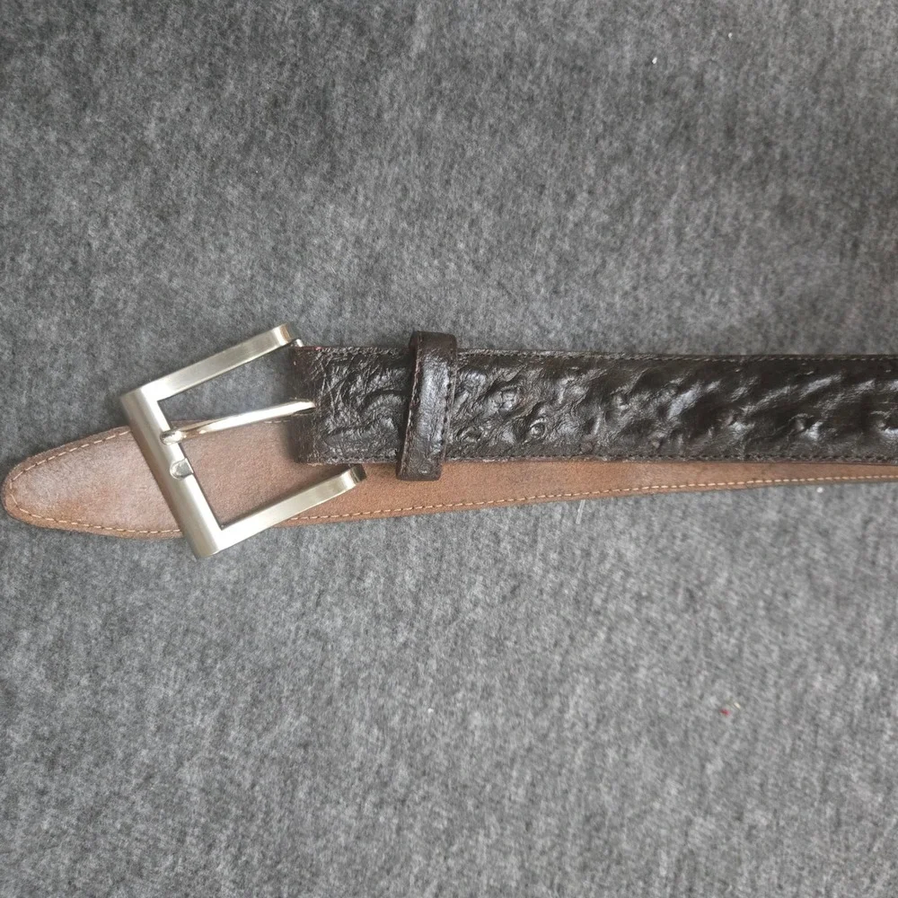 Veari brown ostrich
